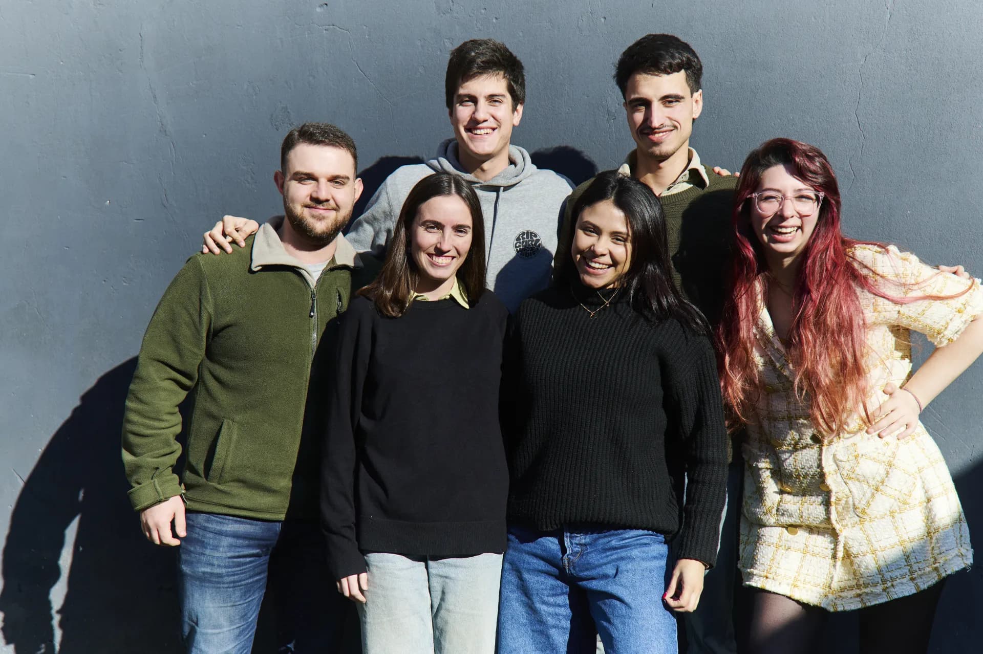 Colaboración de un equipo de IA multidisciplinario